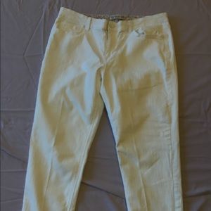 Women’s vintage America white size 10 capris